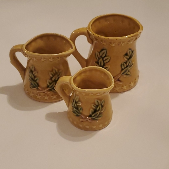 Vintage measuring cups - Picture 1 of 4